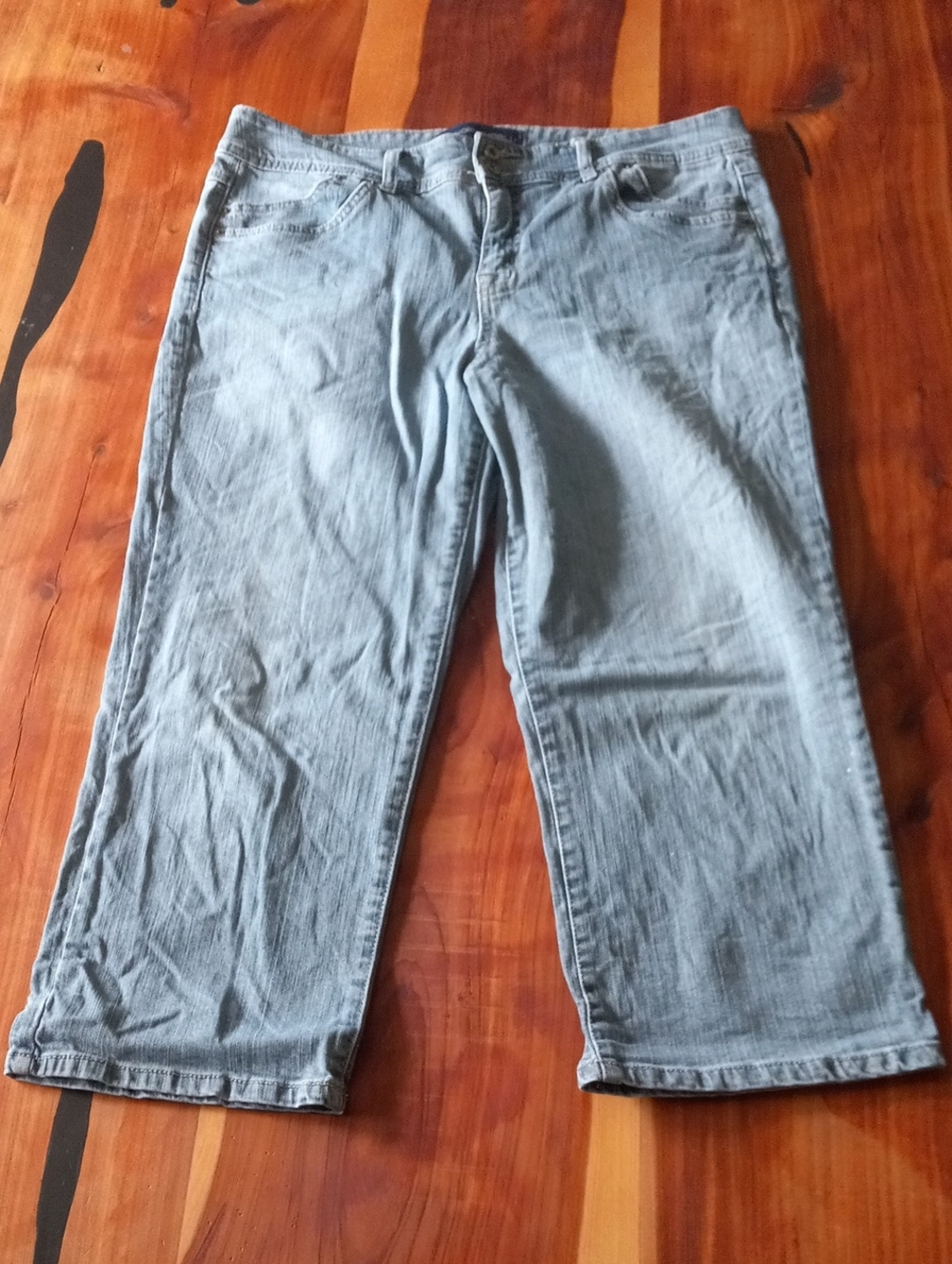 Bandolino Blu Light Blue Cropped Denim Jeans Size 12